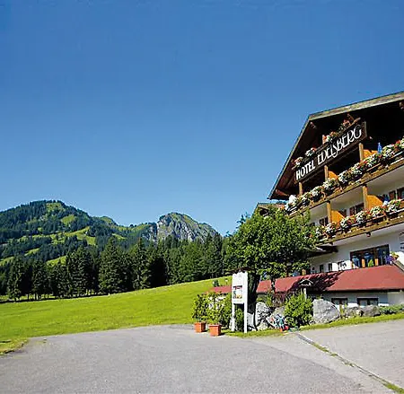 Berg- Und Aktivhotel Edelsberg Gmbh Hotell